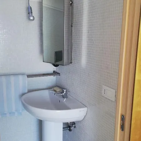 Appartamento Lux ! Swimmingpool ! Parking ! Separate Entrance ! Separate Territory ! Pizzo (Calabria)