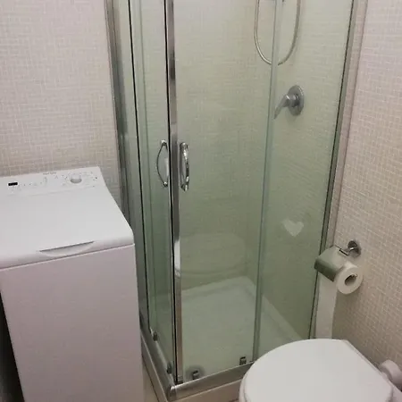Lux ! Swimmingpool ! Parking ! Separate Entrance ! Separate Territory ! Appartamento *